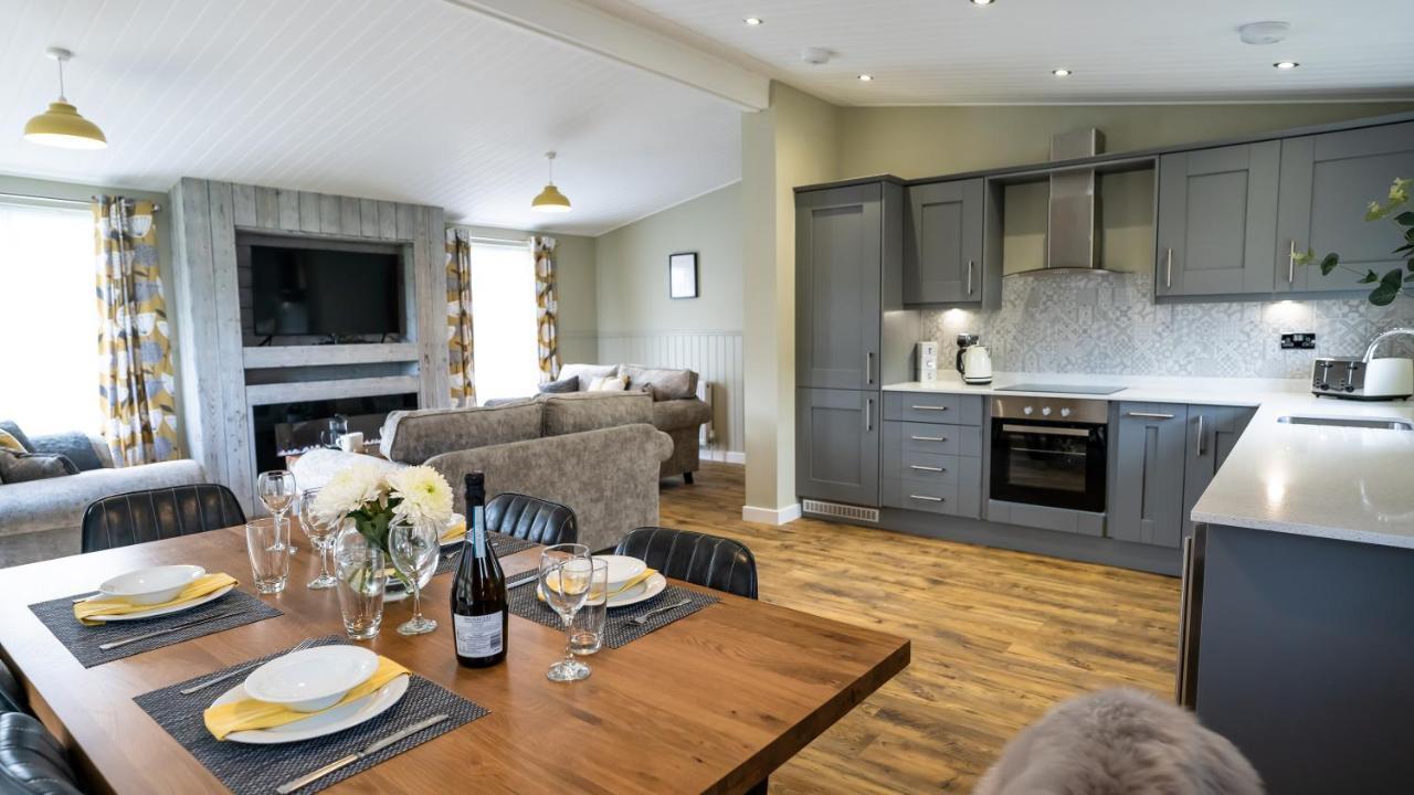 Sidley Chestnut Meadow Country Park 빌라 외부 사진